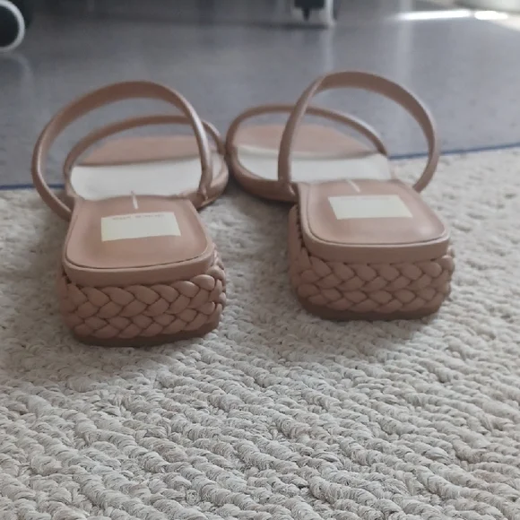 Dolce Vita Women's Tan Sandals - Picture 3 of 4